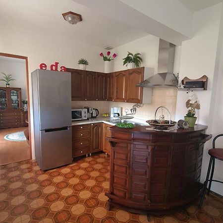Apartment Eda Лабин Екстер'єр фото